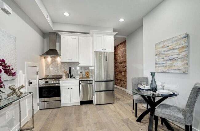 Building Photo - 329 K St NE