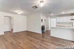 Building Photo - 8214 Banbury Dr