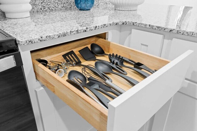 Building Photo - 13097 Scottville St