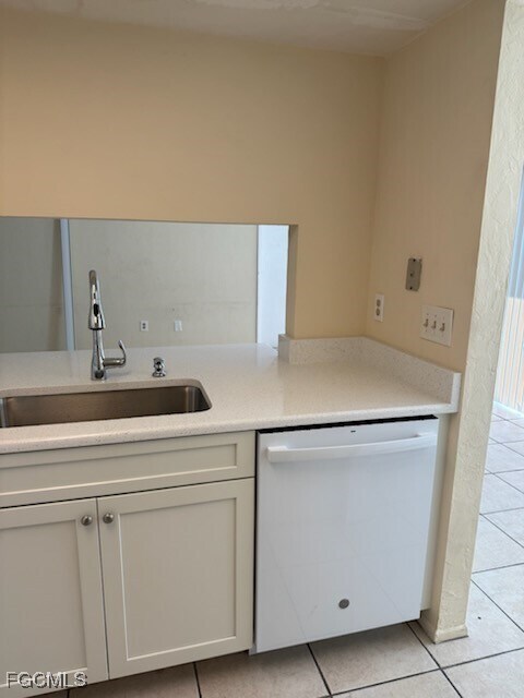 Building Photo - 3276 Prince Edward Island Cir