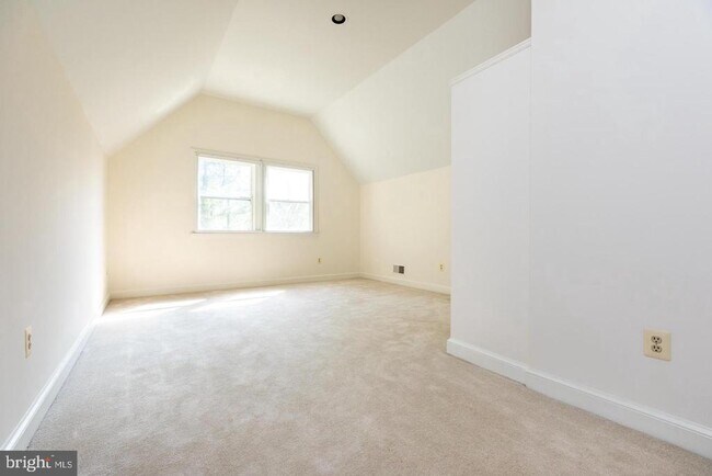 Building Photo - 6413 Wilson Ln