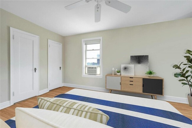 Building Photo - 280 Bronxville Rd