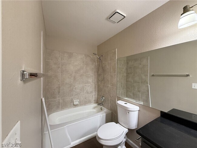 Building Photo - 2744 Chokeberry Ct