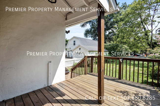 Building Photo - 1844 Princeton Dr