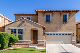 Building Photo - 1185 E Gail Dr