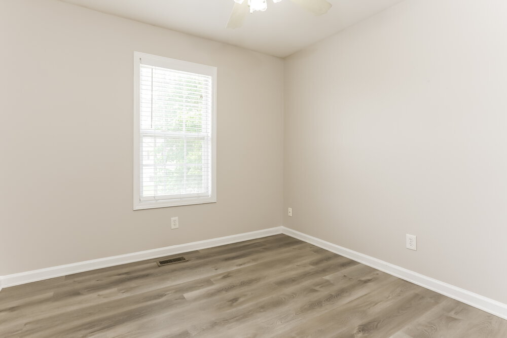 Building Photo - 7823 Cambridge Dr