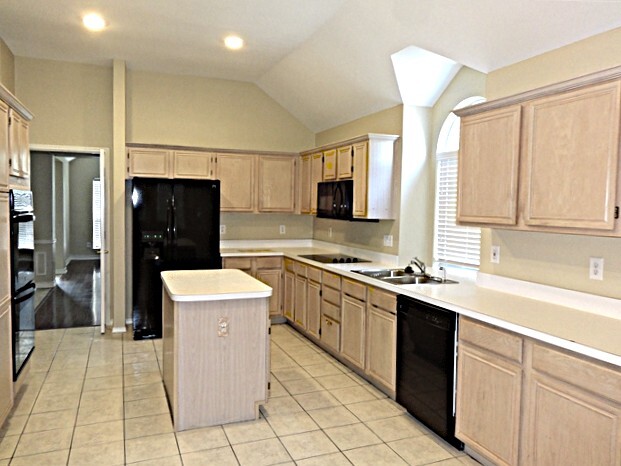 Building Photo - 729 Turnstone Dr