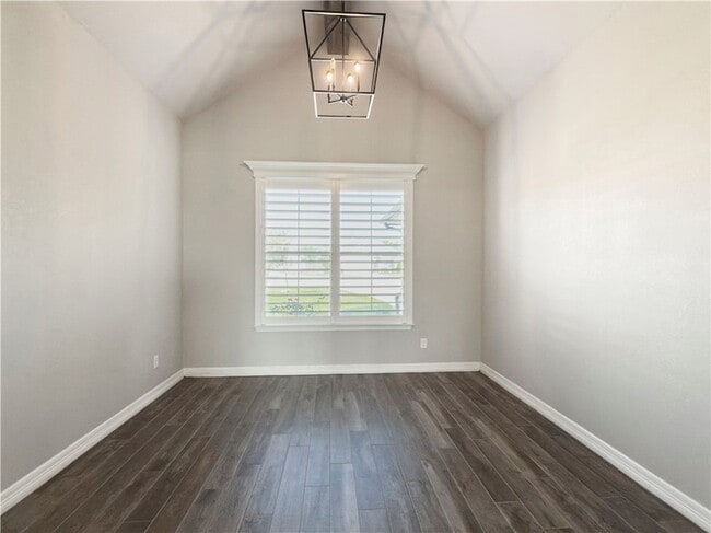 Building Photo - 2713 Colony Vis Ct