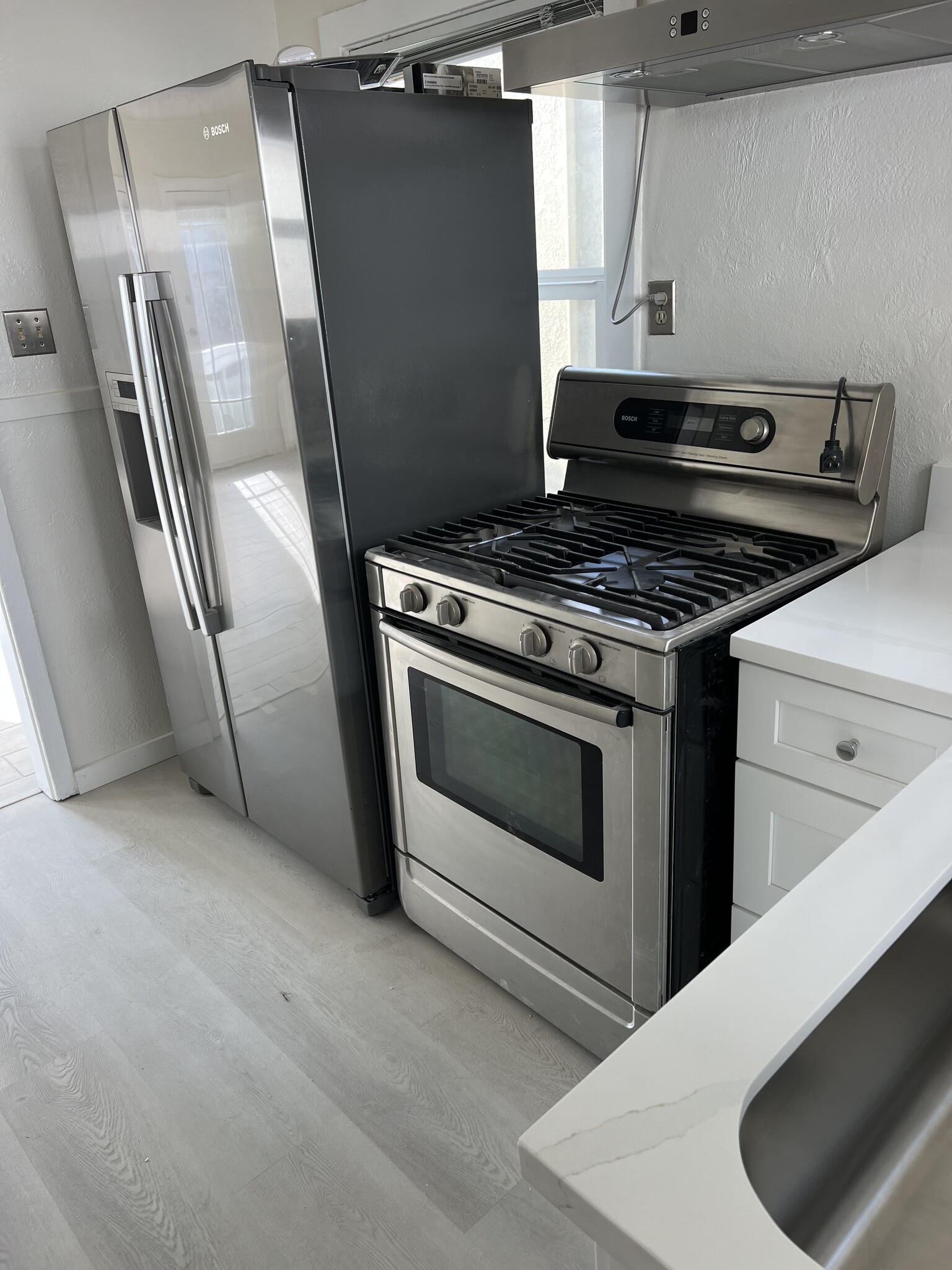 Building Photo - 3004 Highland Ave