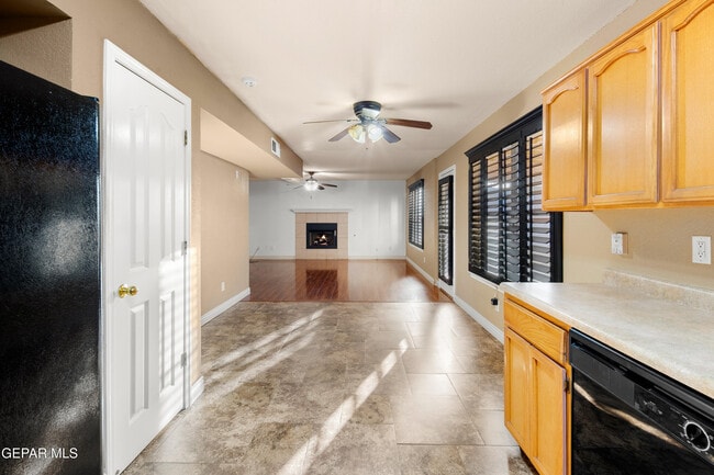 Building Photo - 3329 Tierra Sara Ln