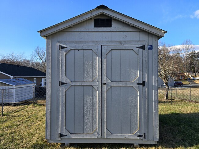 Building Photo - 3533 Cedar Post Rd