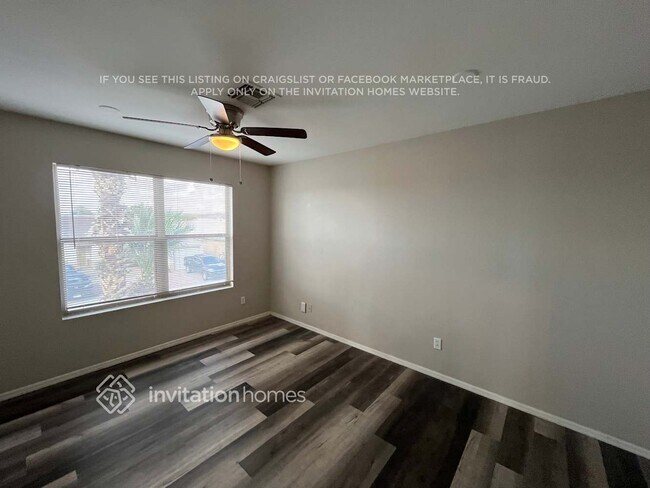 Building Photo - 11545 W Larkspur Rd