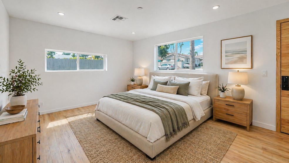 Building Photo - 16010 Cantlay St