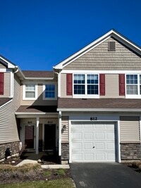 Building Photo - 812 Genesee Dr