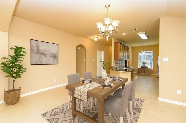 Building Photo - 26923 Glacier Creek Dr