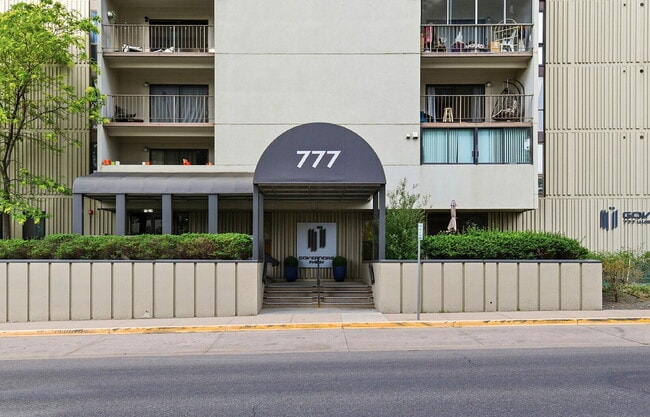Building Photo - $2,240.95 - 2 Bed, 2 Bath Condo in Denver with Central AC!