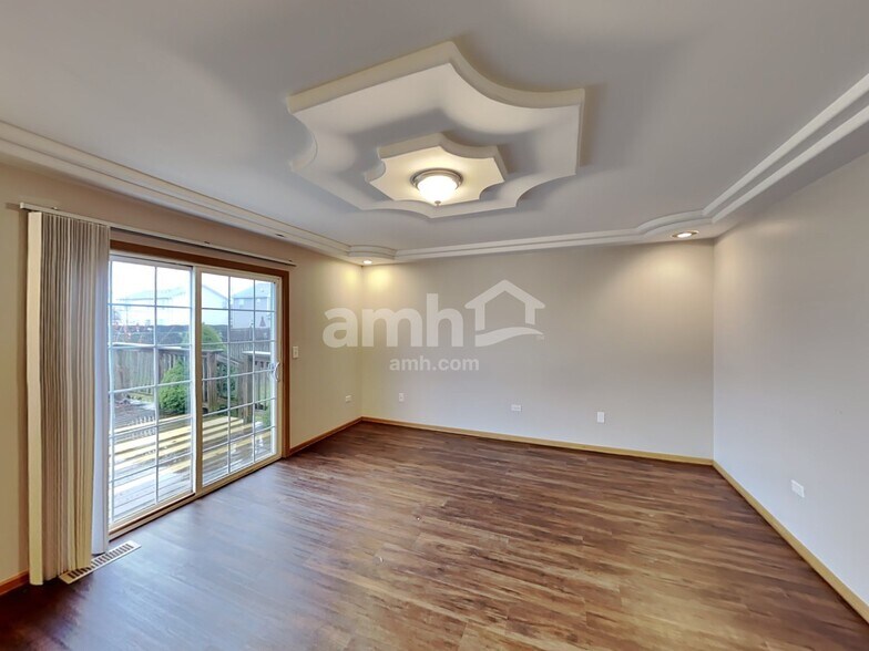 Building Photo - 25610 S Rose Ln