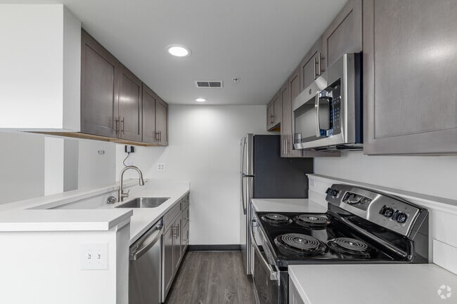 2 BR. 1.5 BA - 1162SF - Kitchen - The Saville