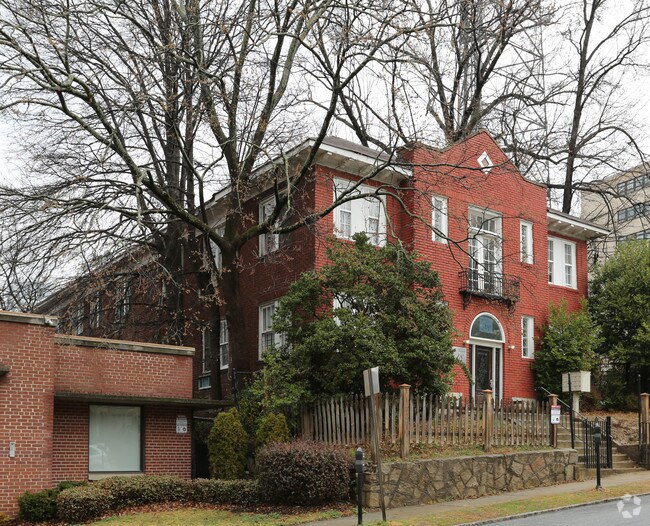 Primary Photo - Belmere Apartments
