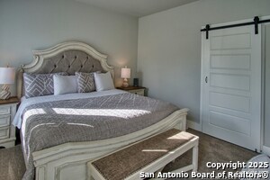 Building Photo - 1247 Green Hill Dr