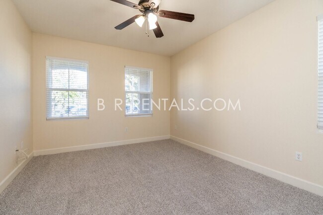 Building Photo - Spacious 4-Bed, 3-Bath Home with a Beautiful Garden in Mountain House! *FIRST FLOOR BEDROOM and F...