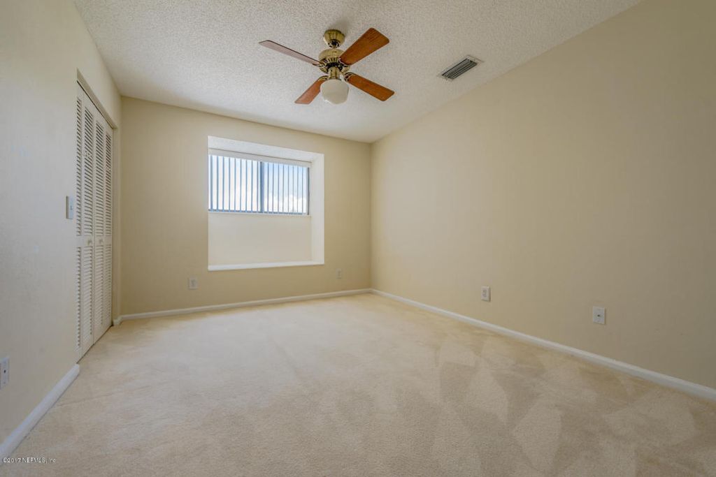 Building Photo - 172 La Pasada Cir S