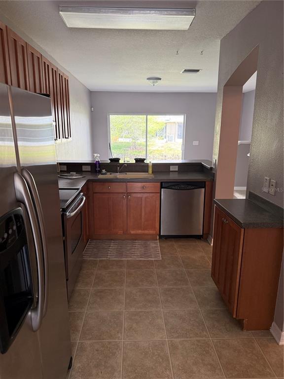 Building Photo - 16344 Swan View Cir