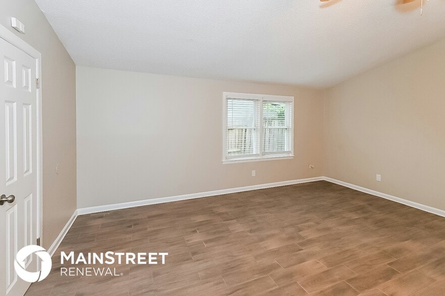 Building Photo - 2943 Brandale St