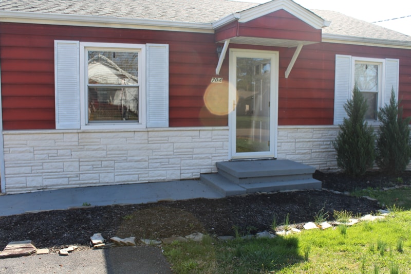 Building Photo - 704 N Barton St