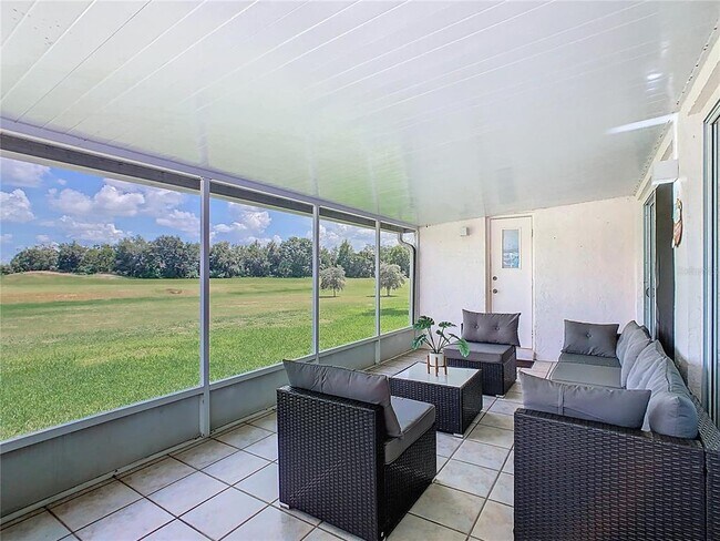 Building Photo - 1510 Chapman Oak Ct