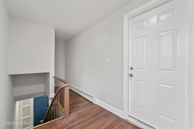 Building Photo - 69 2nd St
