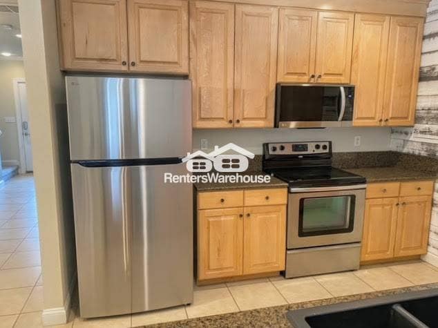 Building Photo - 1135 Arlynn Ln