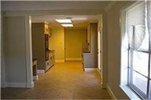 Building Photo - 1442 Circle Dr