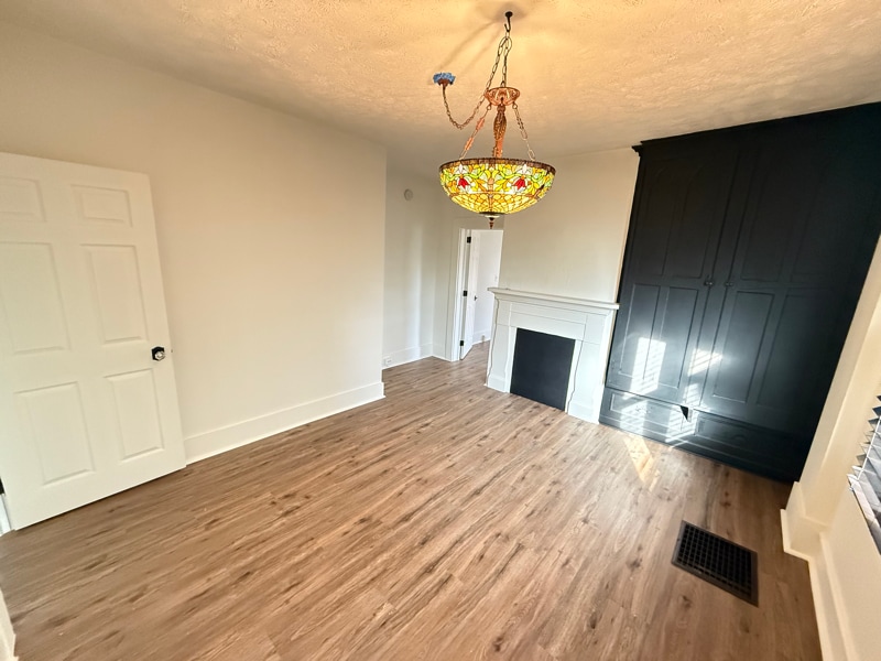 Building Photo - 1051 Elk St