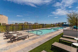 Building Photo - 3131 N Central Ave