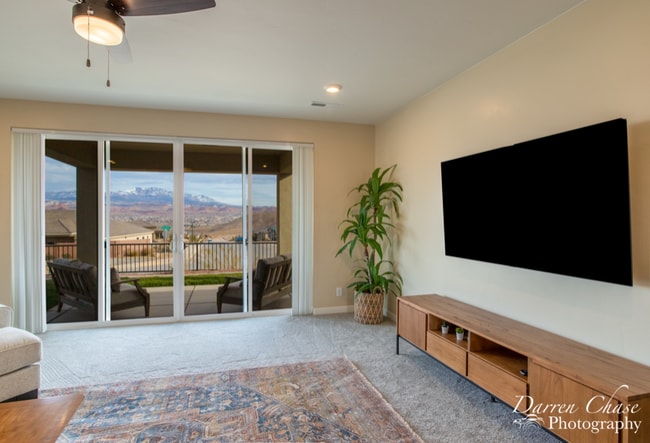 Building Photo - 589 Alserio Ln