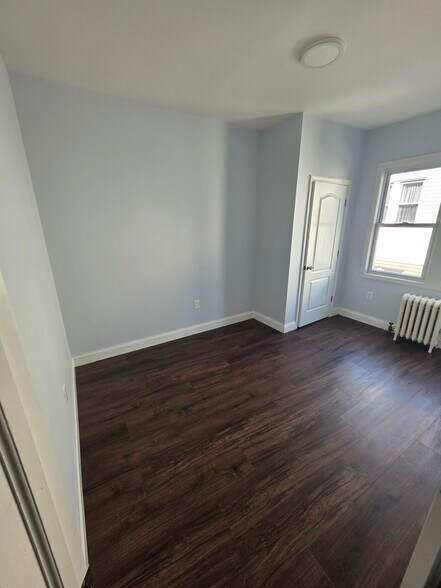 Building Photo - 1112 Walnut St