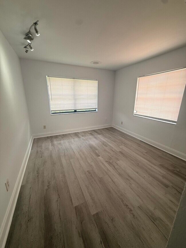 Building Photo - 13430 SW 99th Terrace