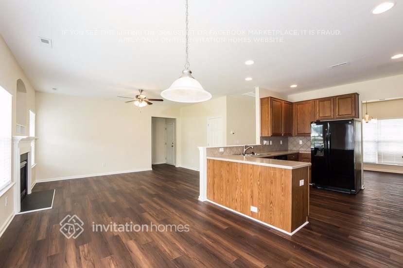 Building Photo - 1808 Mary Wynn Ct
