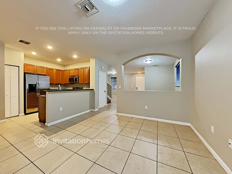 Building Photo - 27407 SW 143rd Ave