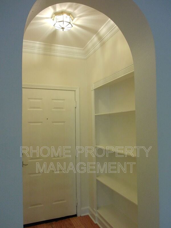 Building Photo - 3777 Peachtree Rd
