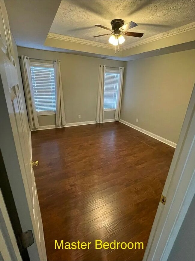 Building Photo - 3 Bedroom 2 Bath South Florence