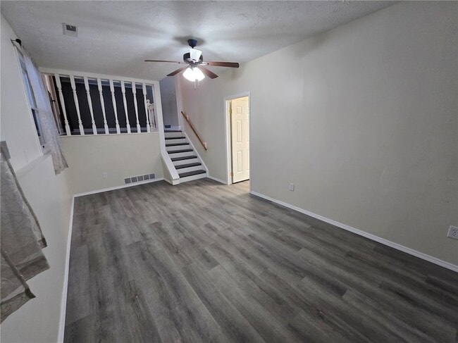 Building Photo - 103 Virginia Manor Rd