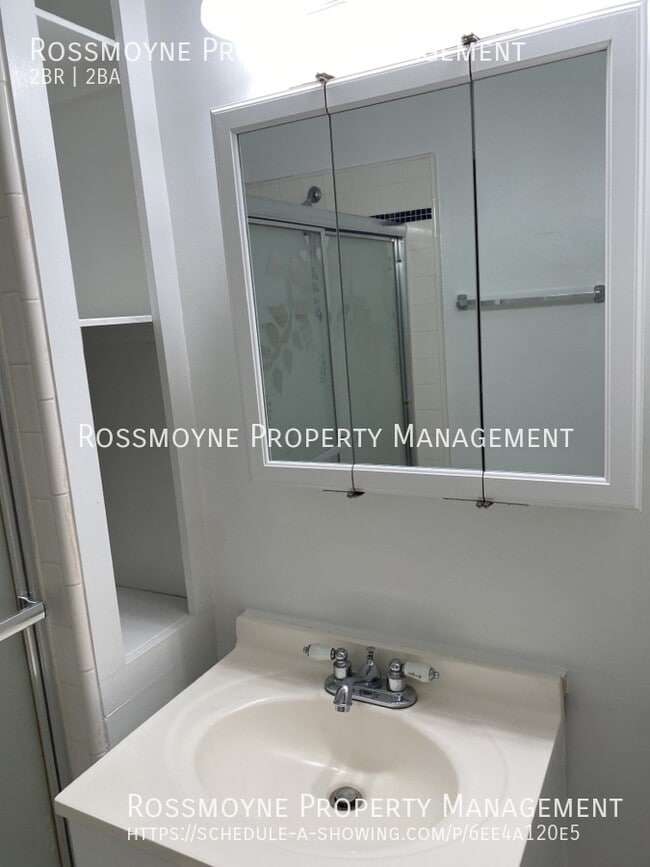 Building Photo - 631 S. Shelton-C