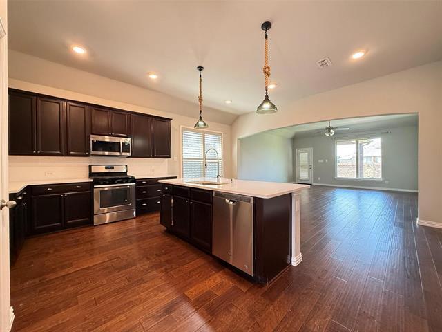 Building Photo - 2909 Hackberry Creek Trail