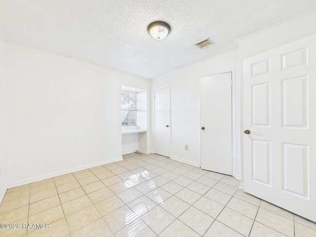 Building Photo - 225 Ryder Dr