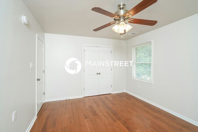 Building Photo - 116 Courtney Dr