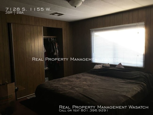 Building Photo - 3 Bedroom Mobile Home in West Jordan