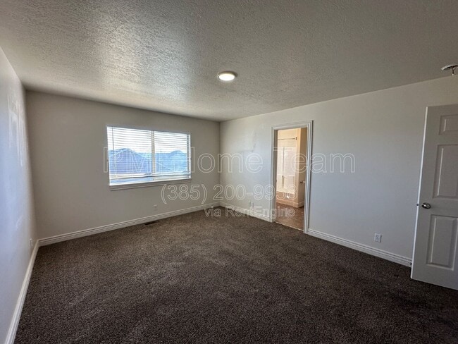 Building Photo - 3133 W 525 N