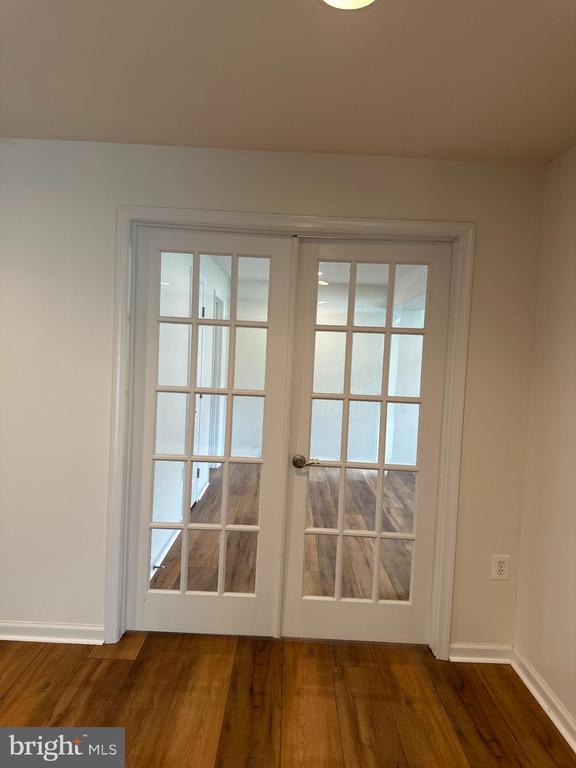 Building Photo - 9610 Hazelbrook Ct